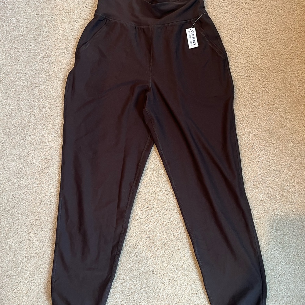 Women’s old navy joggers